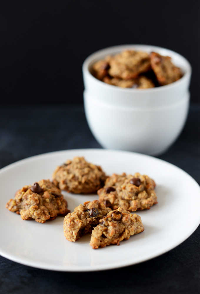Plate and bowl with a batch of our Gluten-Free Chocolate Chip Breakfast Cookies recipe