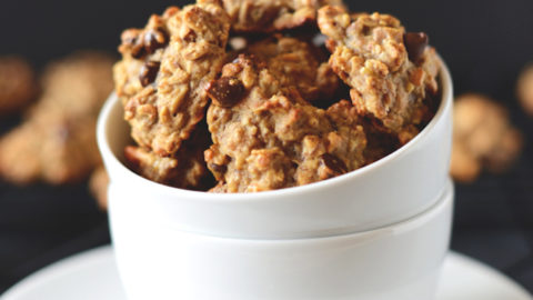 Bowl of healthy chocolate chip cookies for a gluten-free vegan breakfast treat
