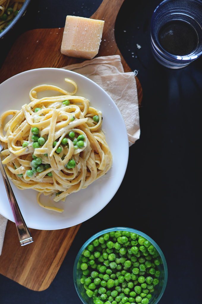Big plate of our Healthier Alfredo with Peas recipe