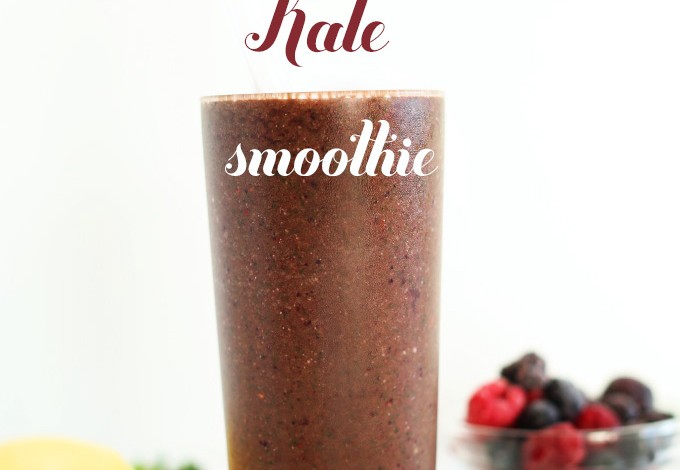 Glass of our delicious Hide Your Kale vegan smoothie