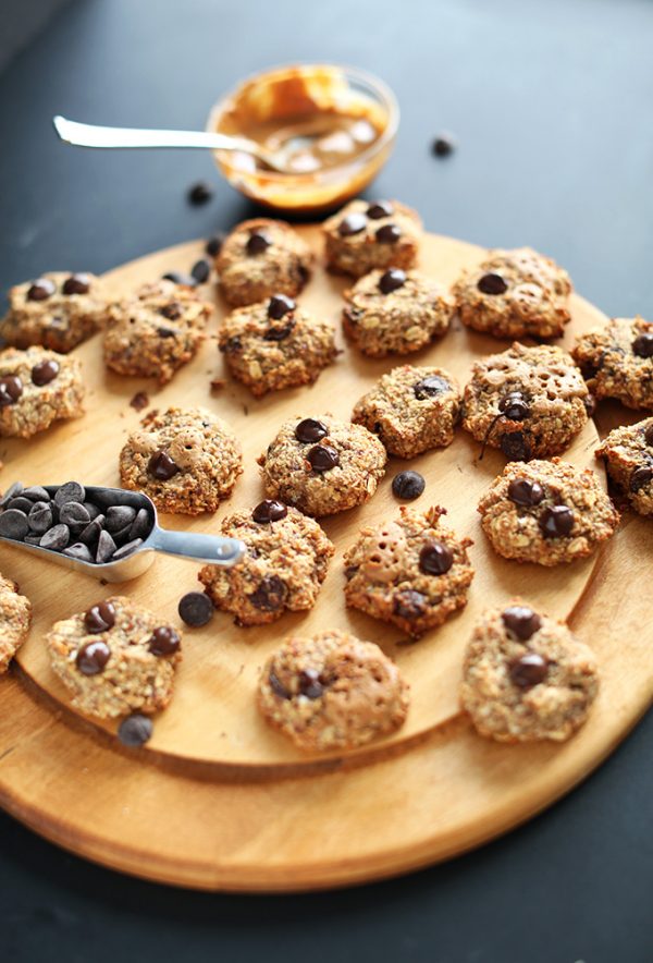 Vegan Peanut Butter Chocolate Chip Cookies Minimalist Baker Recipes