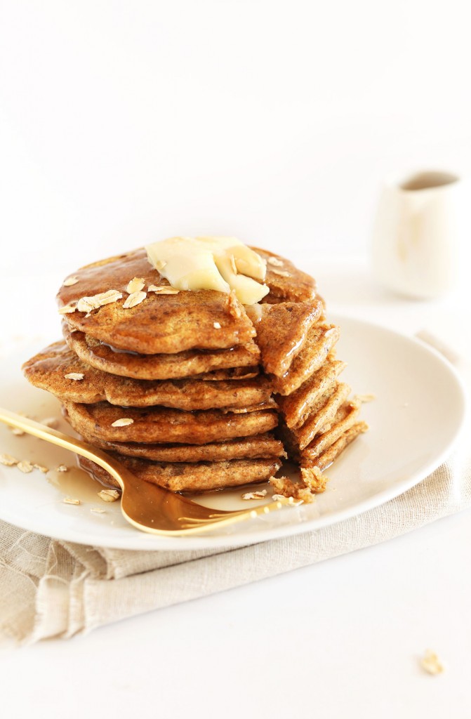 minimalist baker pancakes