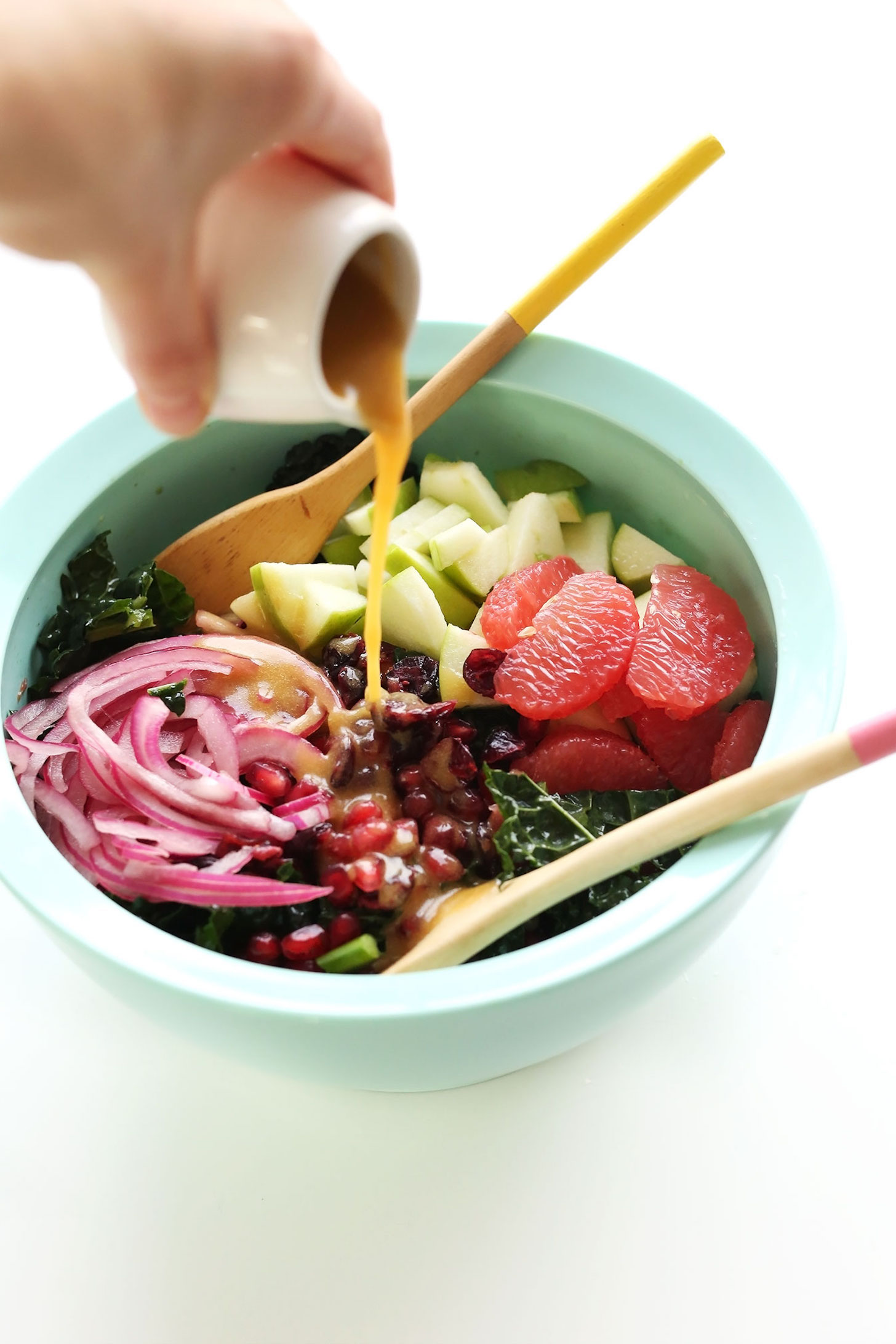 https://minimalistbaker.com/wp-content/uploads/2015/01/AMAZING-Citrus-Kale-Salad-Just-30-minutes-and-a-simple-red-wine-vinaigrette-vegan-glutenfree-detox-healthy-1.jpg