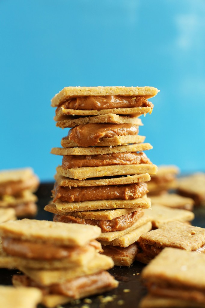 Peanut Butter Cheese Crackers | Minimalist Baker Recipes