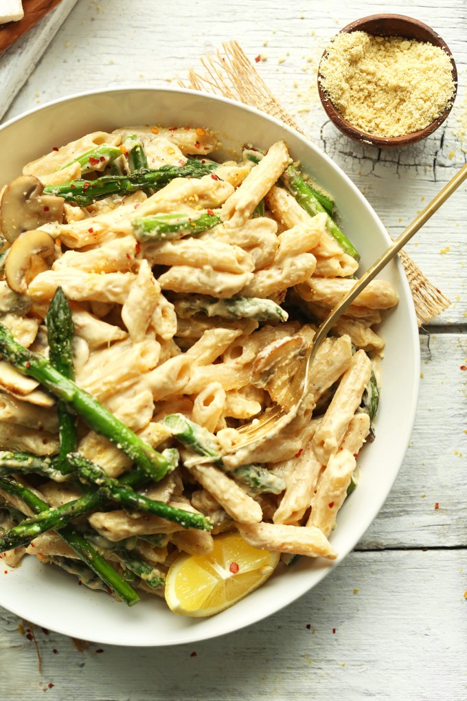 Creamy Mushroom Asparagus Pasta Recipe | Minimalist Baker Recipes