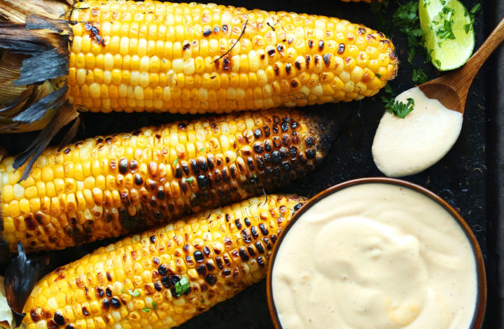 Easy vegan summer side dish of Mexican Grilled Corn with Sriracha Aioli