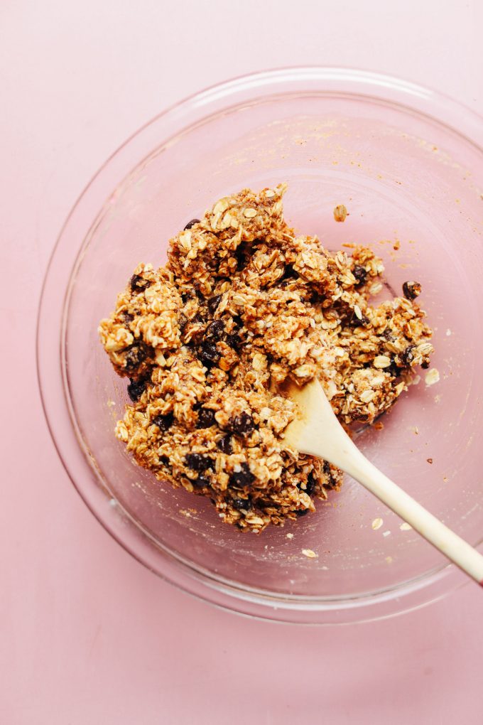 GlutenFree Oatmeal Chocolate Chip Cookies Minimalist Baker Recipes