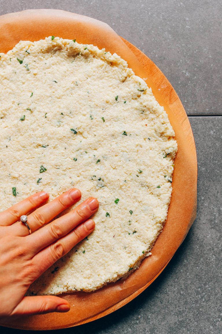 Vegan Cauliflower Pizza Crust | Minimalist Baker Recipes