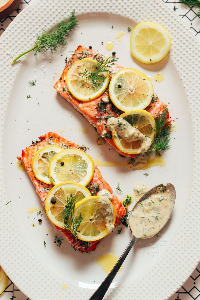 Lemon Baked Salmon With Garlic Dill Sauce (20 Minutes!)
