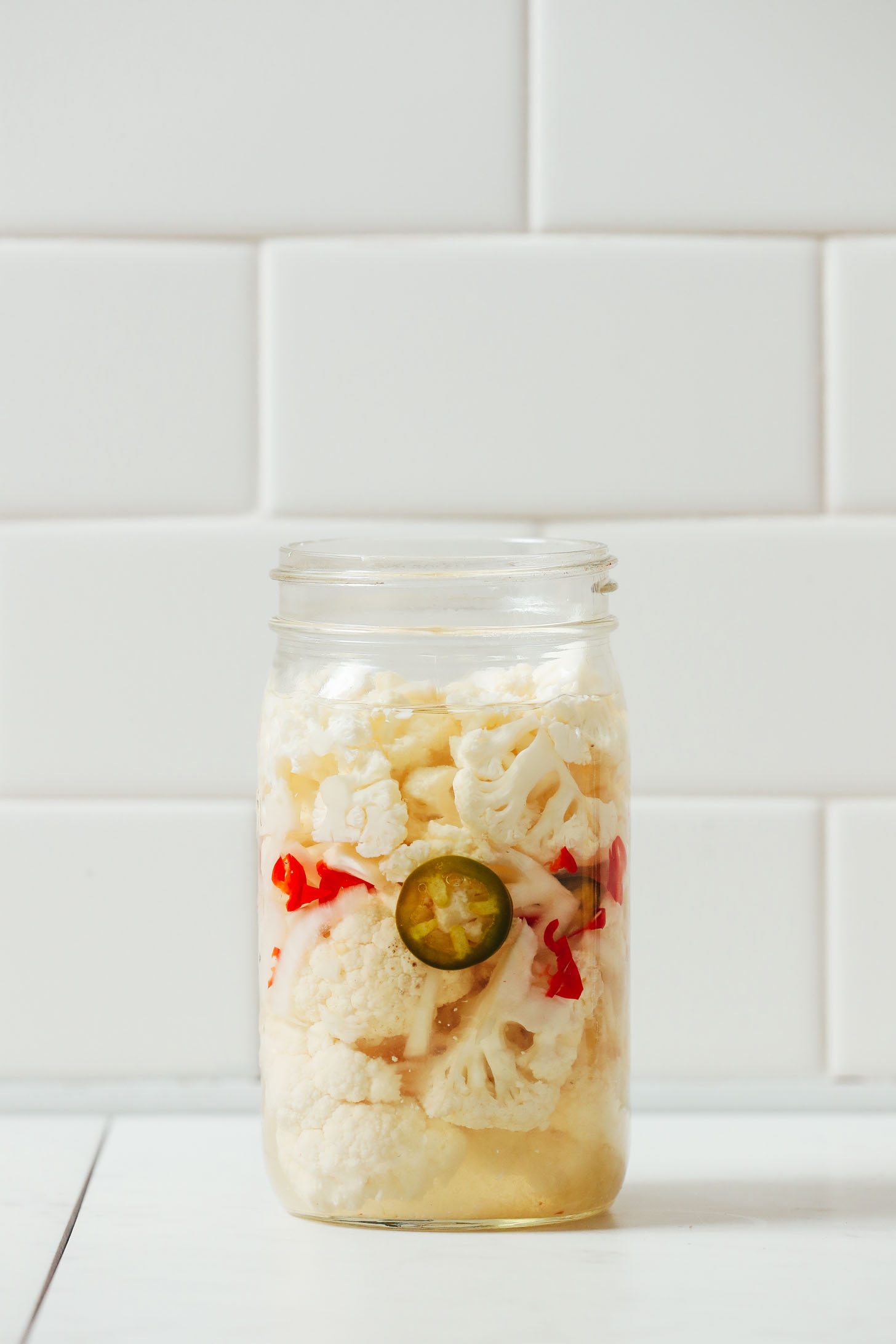 Mason jar of Spicy Pickled Cauliflower