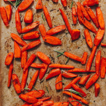 Perfect Roasted Carrots (Quick & Easy) - Minimalist Baker Recipes