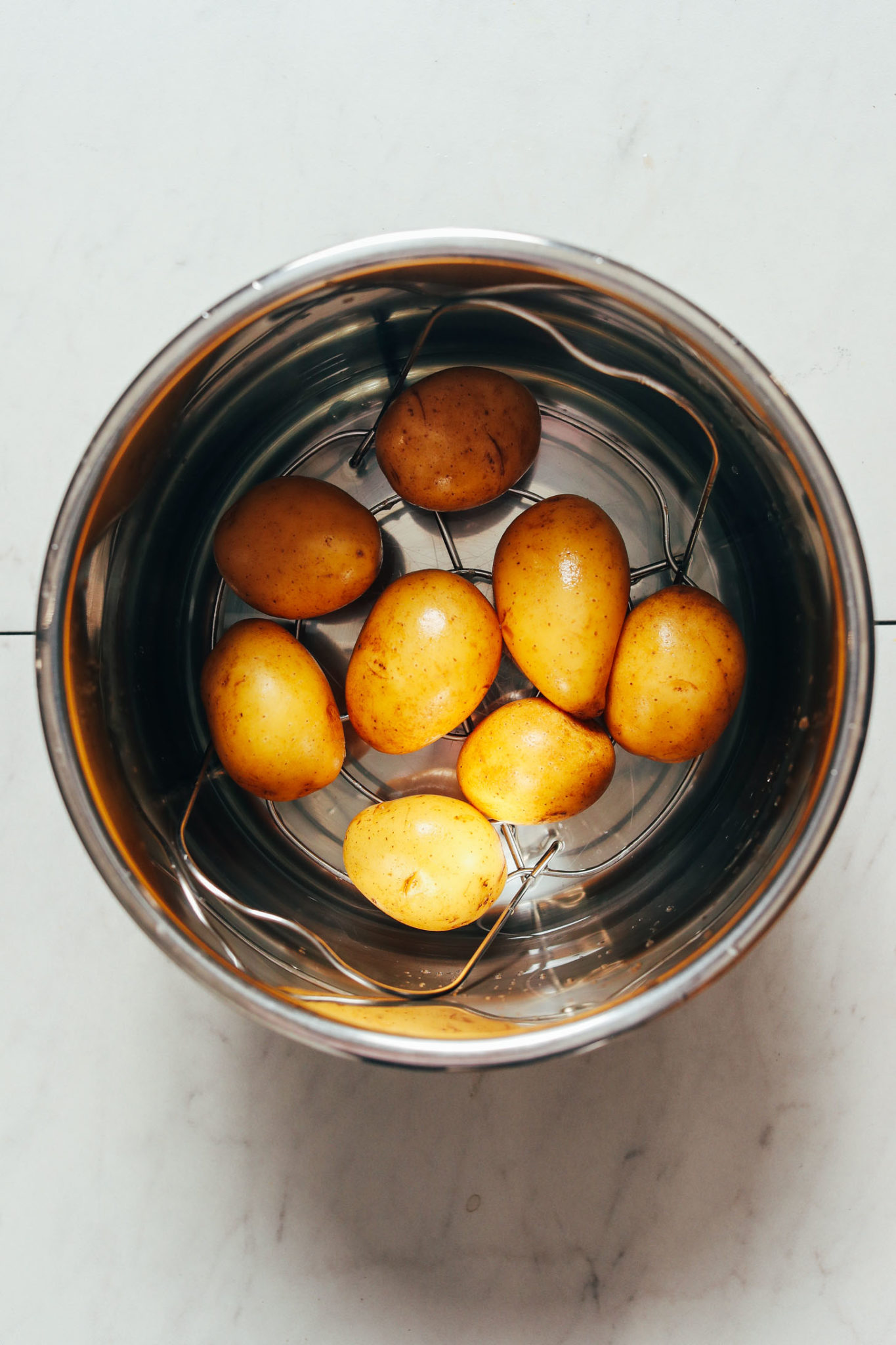 Instant Pot Potatoes Fast Tender Buttery Minimalist Baker   Instant Pot POTATOES PERFECT Tender FAST SO Delicious Instantpot Plantbased Howto Recipe Minimalistbaker 2 1365x2048 