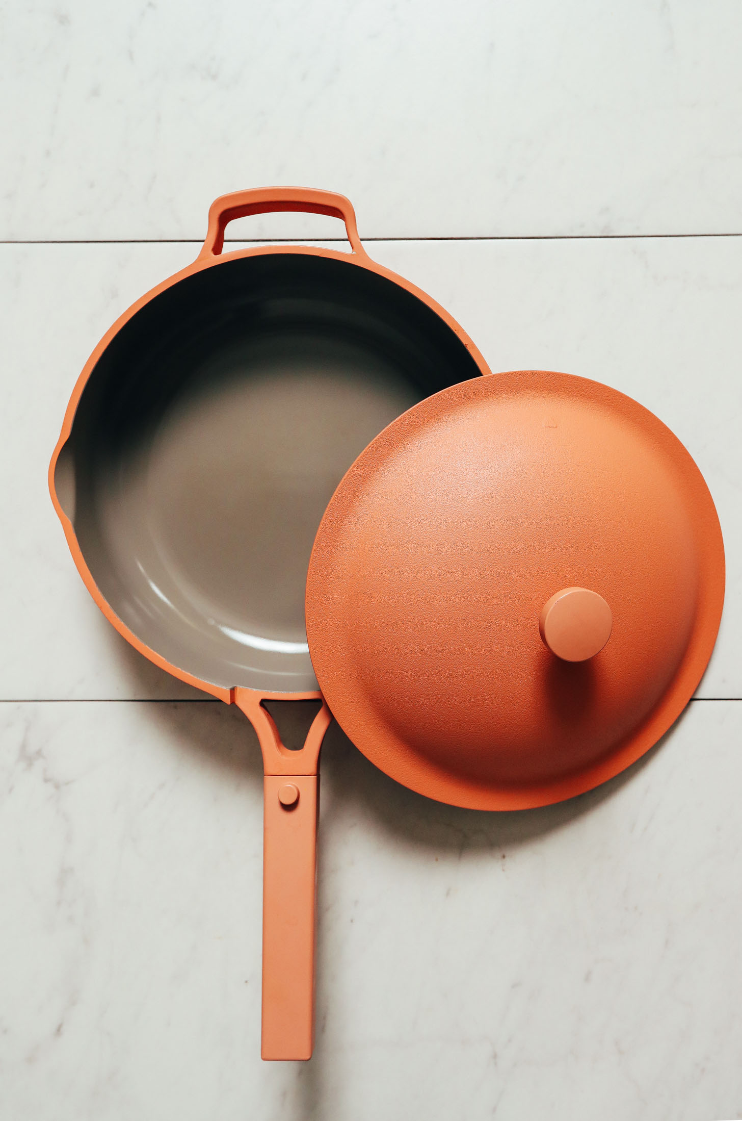 https://minimalistbaker.com/wp-content/uploads/2020/09/The-ULTIMATE-Always-Pan-Review-We-put-this-versatile-non-stick-pan-to-the-test-Is-it-worth-the-price-Read-to-find-out-alwayspan-review-minimalistbaker-3.jpg