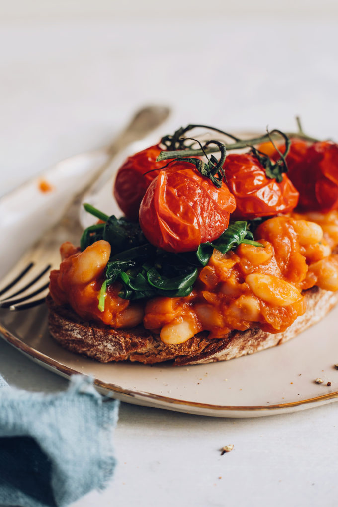 Easy Baked Beans on Toast (British-Inspired)