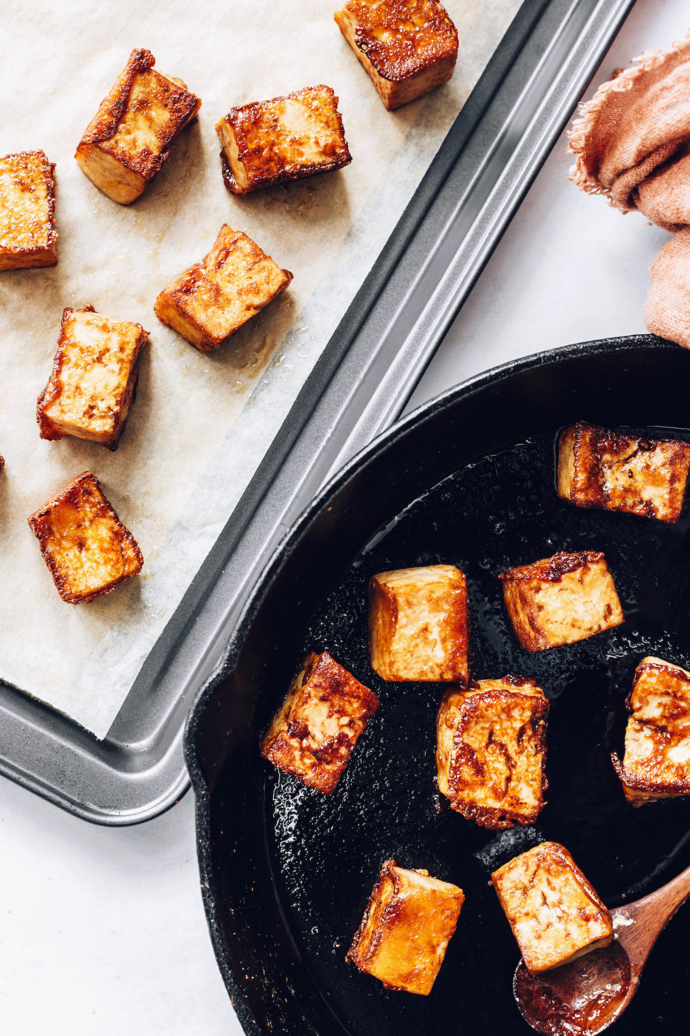 Crispy Tofu Lettuce Wraps with Peanut Sauce - Minimalist Baker Recipes