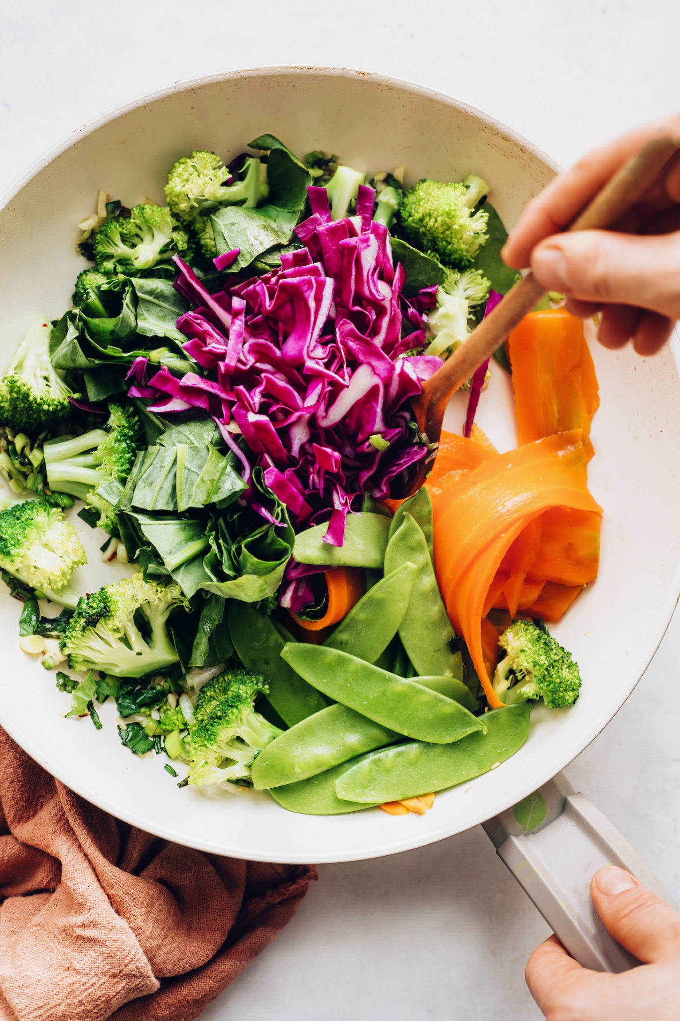 Tofu Noodle Stir-Fry with Spring Vegetables - Minimalist Baker Recipes