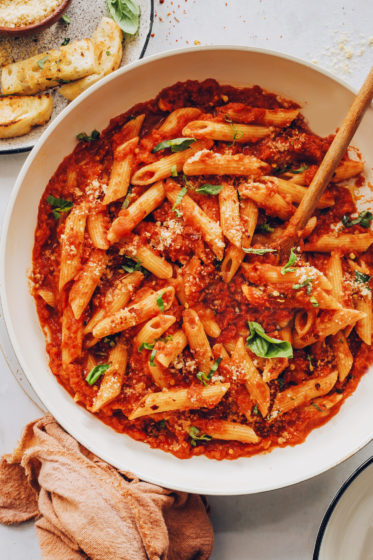 Easy Penne Arrabbiata - Minimalist Baker Recipes