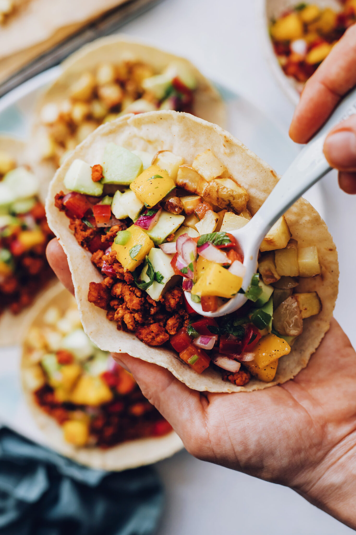 Vegan Chorizo Breakfast Tacos - Minimalist Baker Recipes