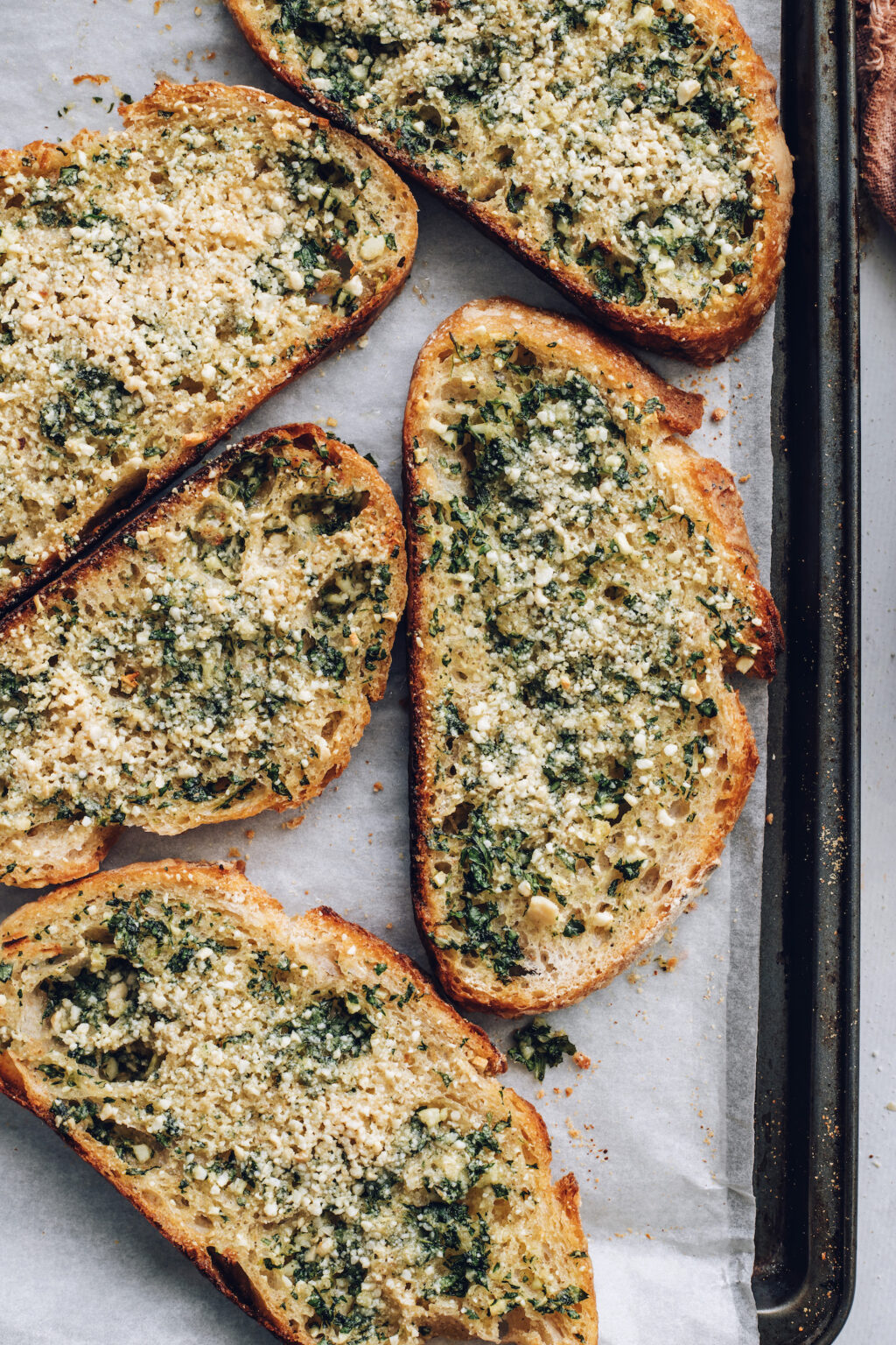 The BEST Vegan Garlic Bread Minimalist Baker Recipes the-best-vegan-garlic-bread-minimalist-baker-recipes