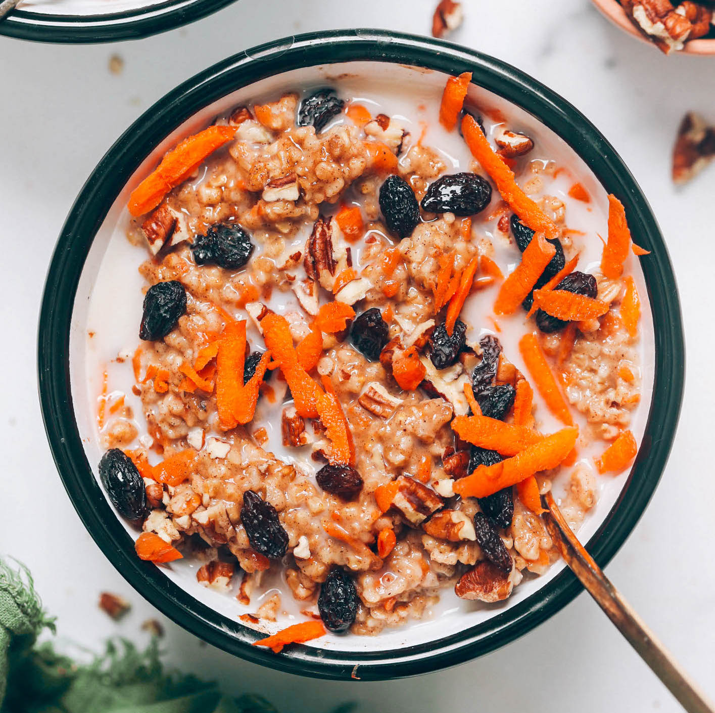 Carrot Cake Overnight Oats | Foster Strong