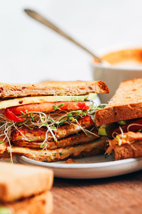 Chipotle Hummus Sandwich with Smoky Tempeh Bacon Minimalist Baker