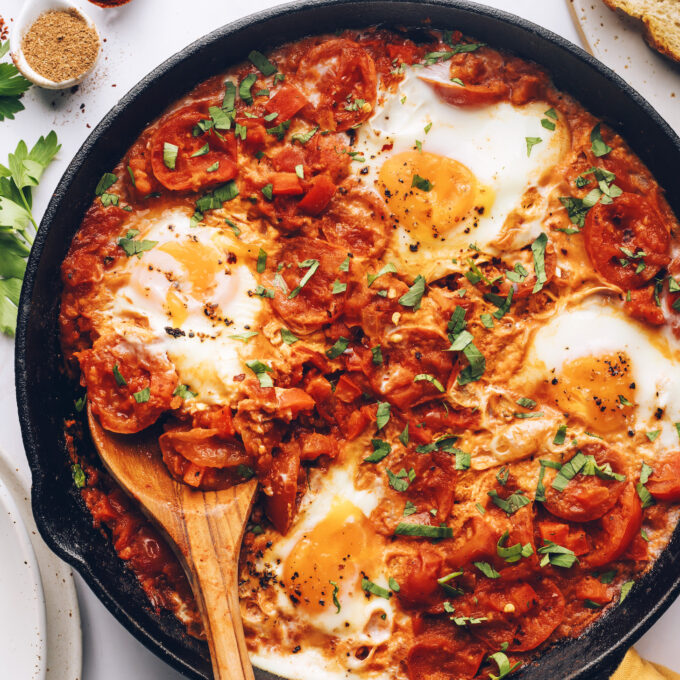 1-Pot Chickpea Shakshuka | Minimalist Baker Recipes