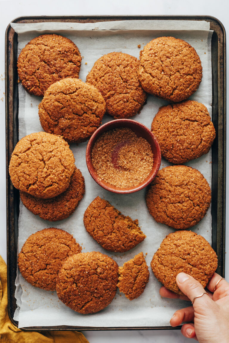 Pillowy Pumpkin Snickerdoodles (V + GF) - Minimalist Baker Recipes