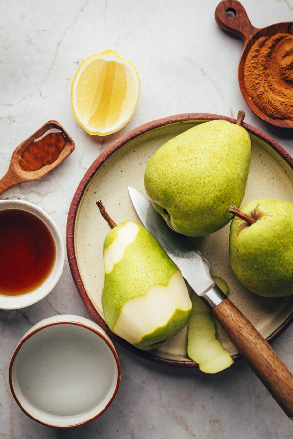 Caramelized Spiced Pears Minutes Minimalist Baker