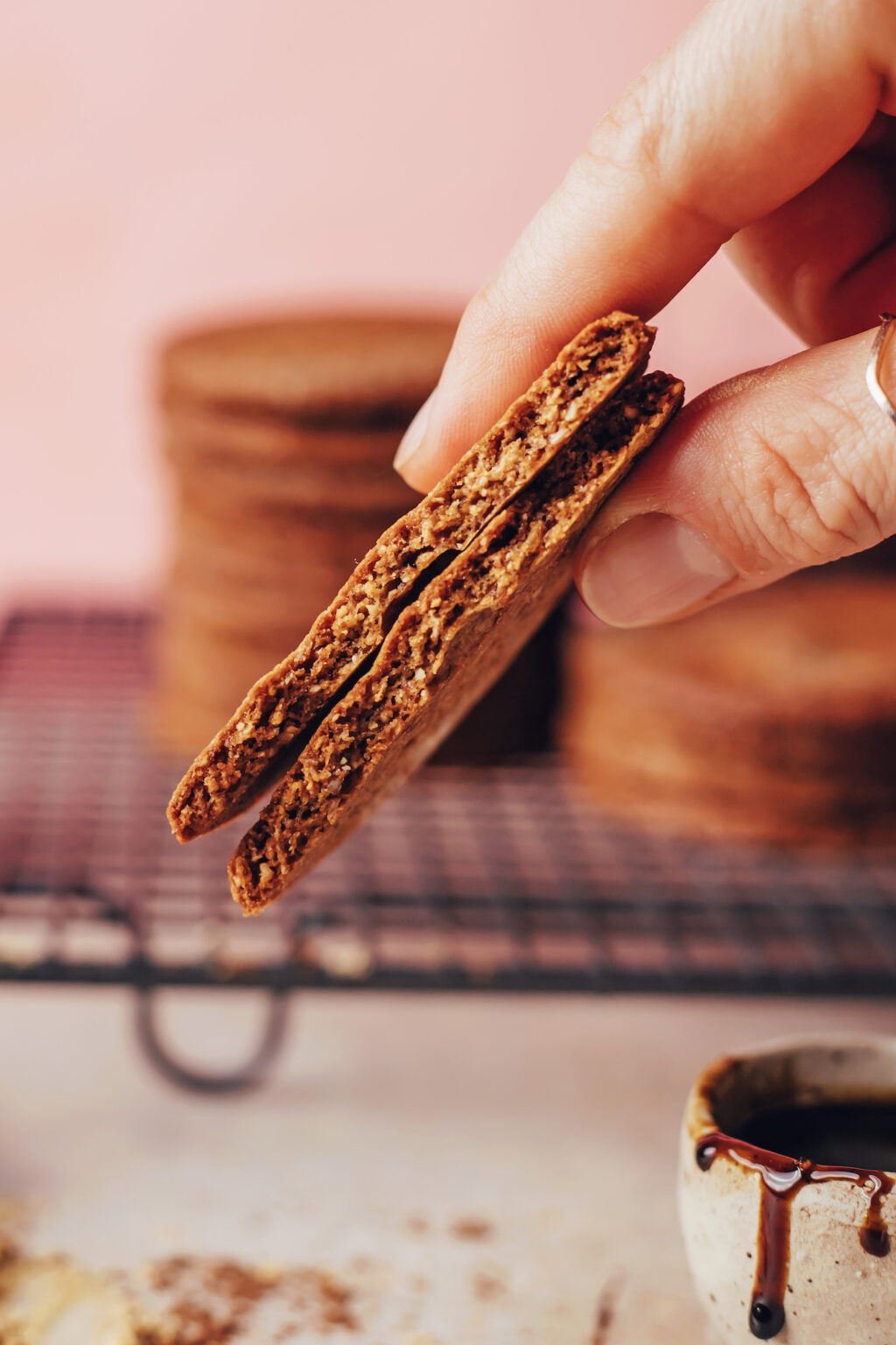 1-Bowl Gluten-Free Gingersnaps - Minimalist Baker Recipes