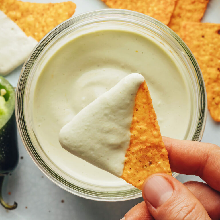 Creamy Vegan Jalapeño Sauce (6 Ingredients!) Minimalist Baker
