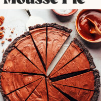 Imagen de tarta vegana de mousse de doble chocolate