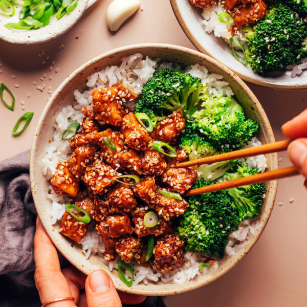 Spicy Garlicky Sesame Tofu (30 Minutes!) - Minimalist Baker Recipes