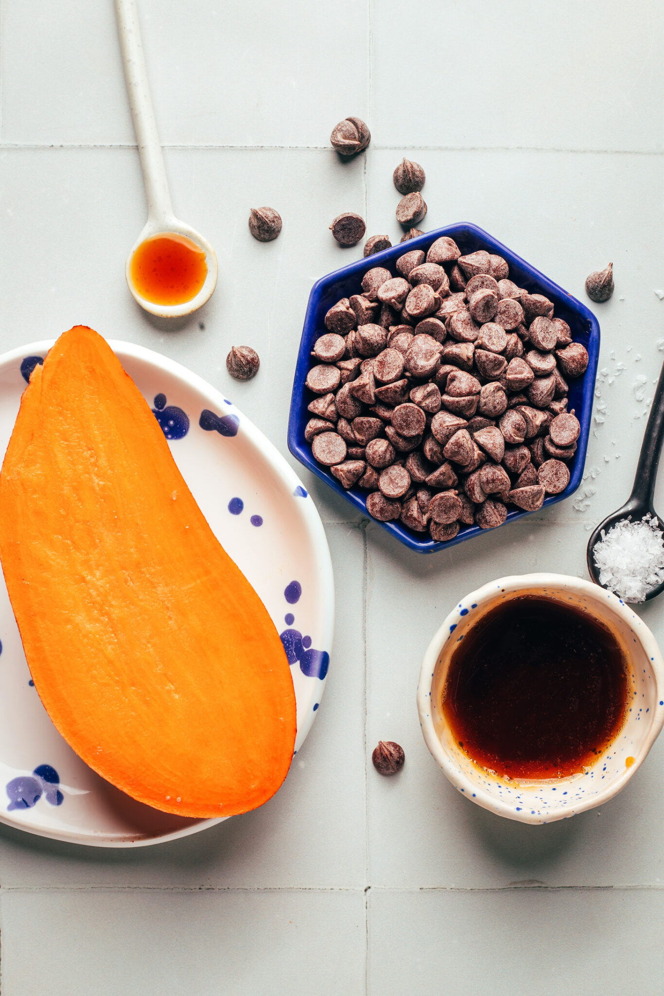 Chocolate Pot de Crème (with a Secret Ingredient!) - Minimalist Baker ...